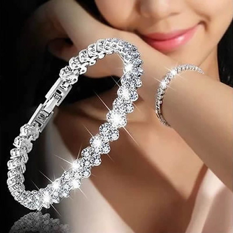 Heart Motif Zircon Accent Alloy Bracelet in Multiple Variants