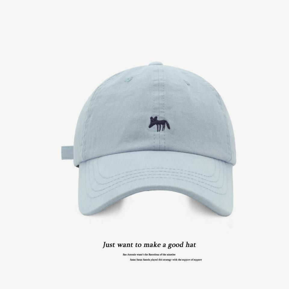 Wide-Brim Polyester Baseball Cap with Embroidered Details